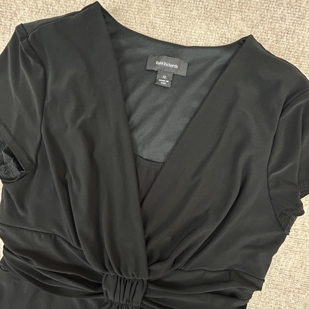 R&M Richards Blouse‎ Top Womens 12 Black Surplice Neck Ruched Front Short Sleeve